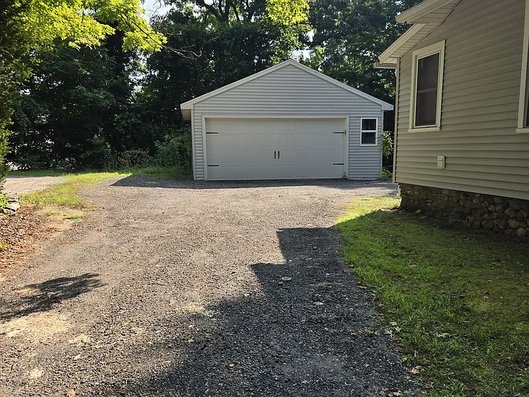 145 Liberty St — Photo 11
