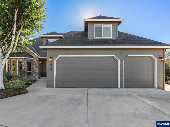 978 Amity Ct, Woodburn, OR 97071