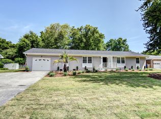 206 Windemere Rd, Wilmington, NC 28405