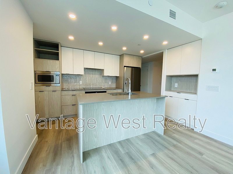 1st image of 1488 Bertram St #610