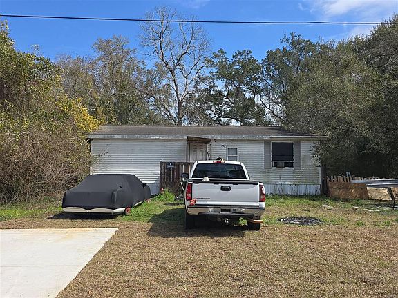 3rd image of 714 Calhoun Ave