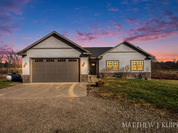 2011 118th Ave, Allegan, MI 49010