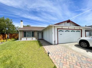 150 Winchester Ct, Foster City, CA 94404