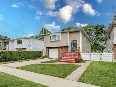 54 Sutton Street, Hempstead, NY, 11550