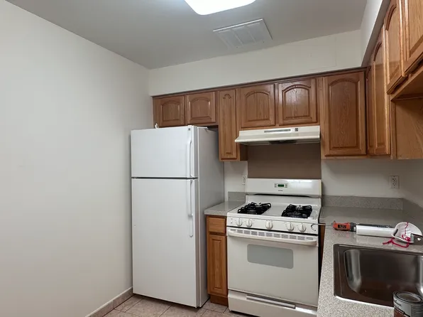 (undisclosed Address), South Ozone Park, NY 11420