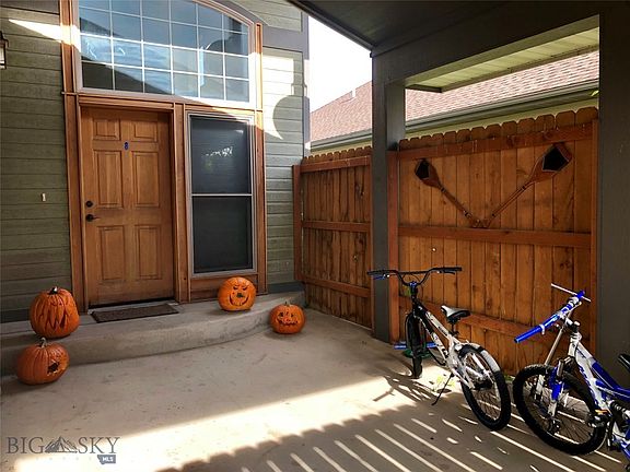 3rd image of 4563B Ethan Way