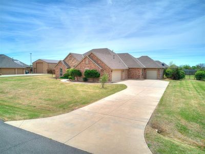 4640 Hillside Ln, Edmond, OK, 73025