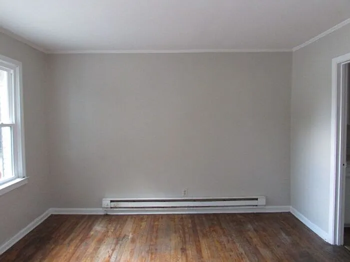2 bed, 1.0 bath, 759 sqft, $795 — Photo 2