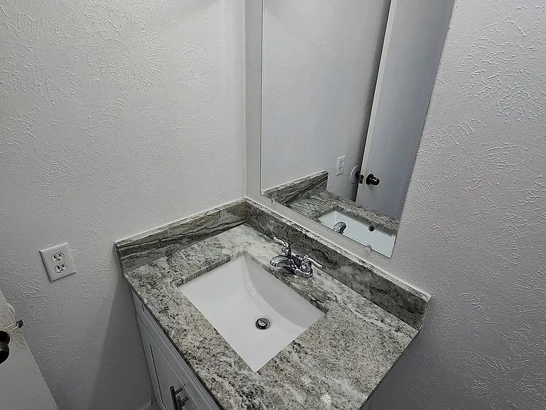 3904 Coronation Ct #402 — Photo 17