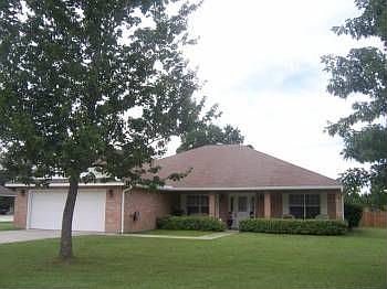 3rd image of 35 Eagle Heights Dr