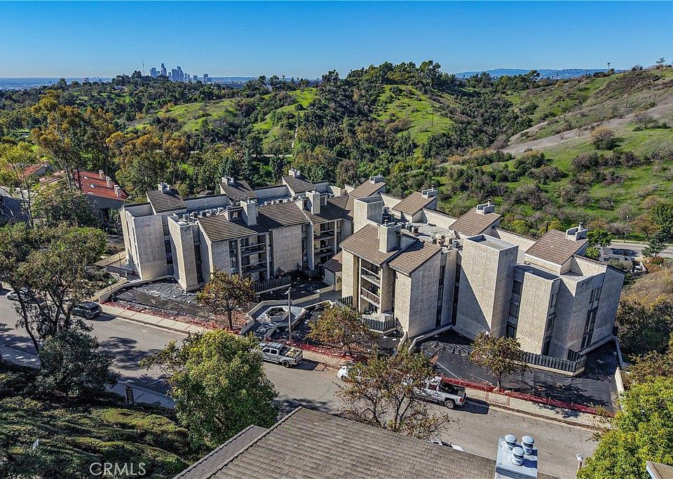 1st image of 4239 Via Arbolada Unit 303