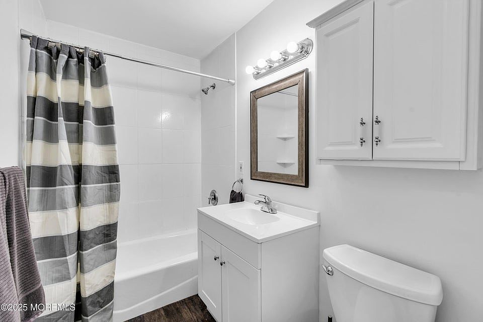 newer full bath