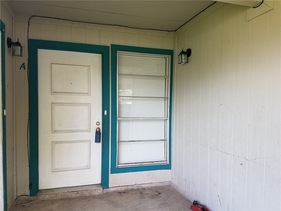 1st image of 10705 Lanshire Dr #A