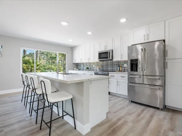 1870 Lotus Ln, El Cajon, CA 92021