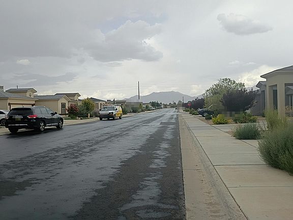 5th image of 3860 Caspian Rd