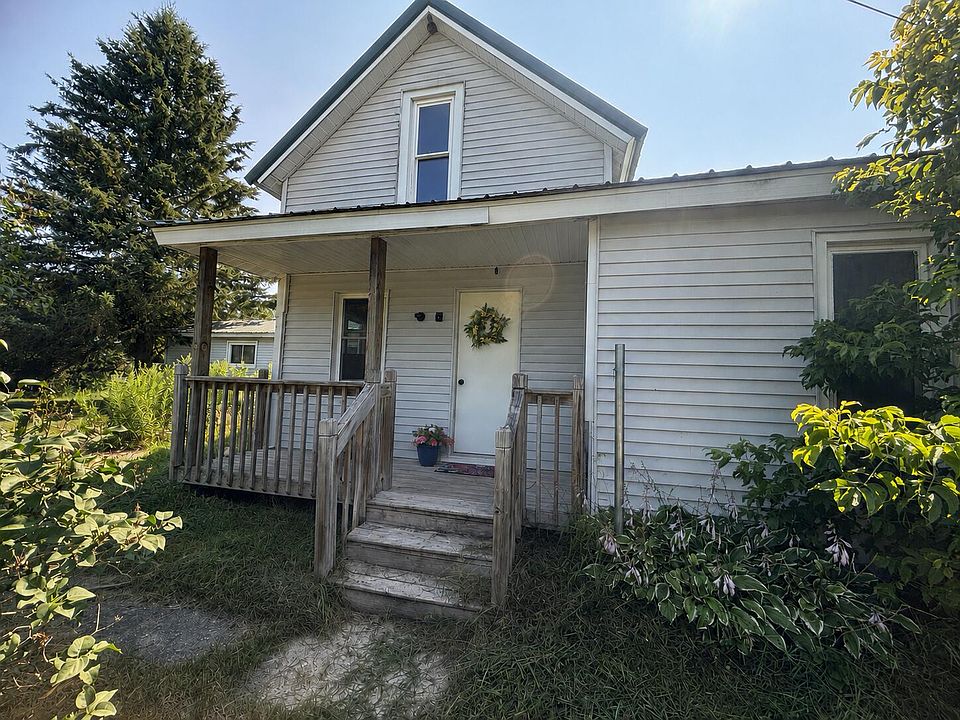 1st image of 5585 Cedar St