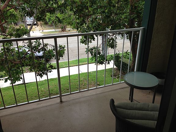 4th image of 645 Ohio Ave Unit 306