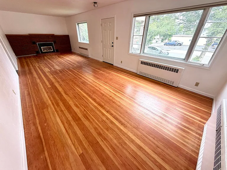 530 Idaho Ave — Photo 6