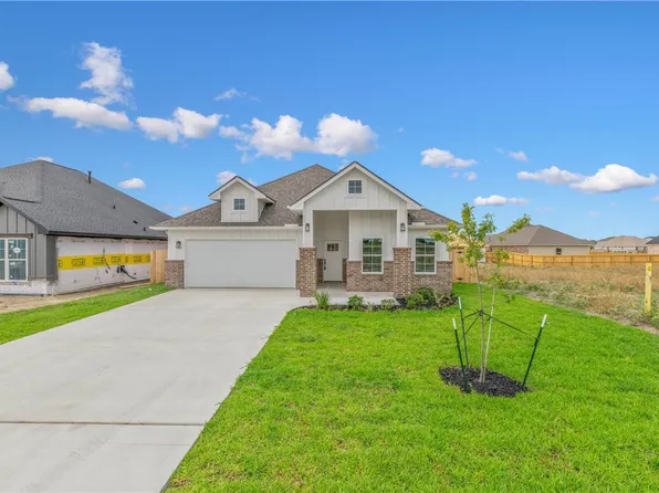 2811 Spector Dr, Bryan, TX 77808
