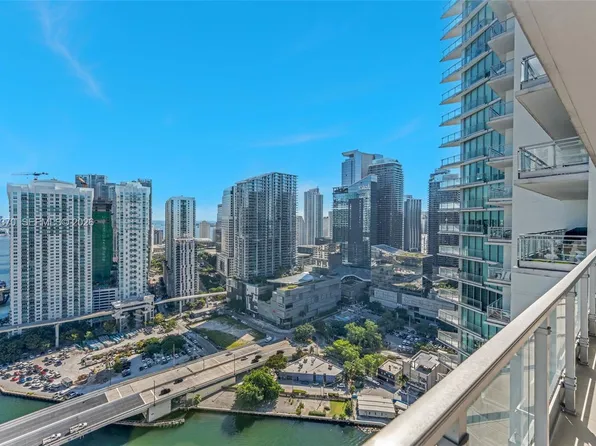 92 SW 3rd St APT 3611, Miami, FL 33130