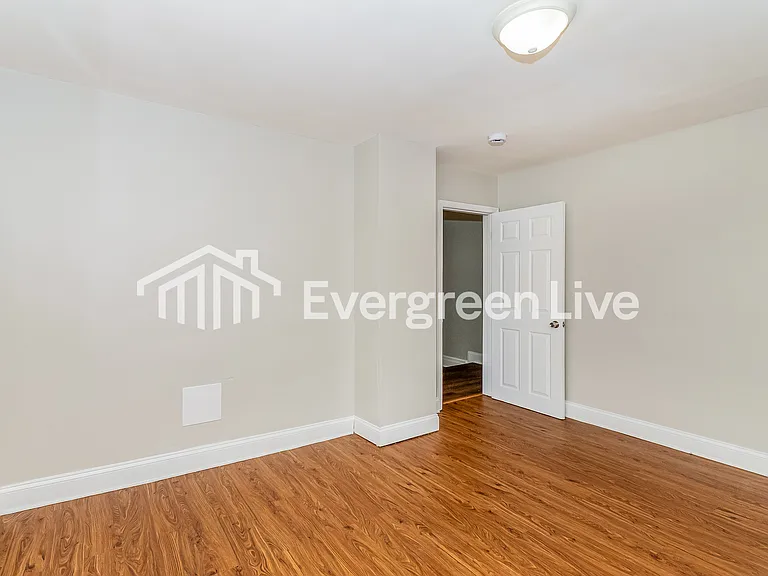 8525 Chestnut Oak Rd — Photo 10