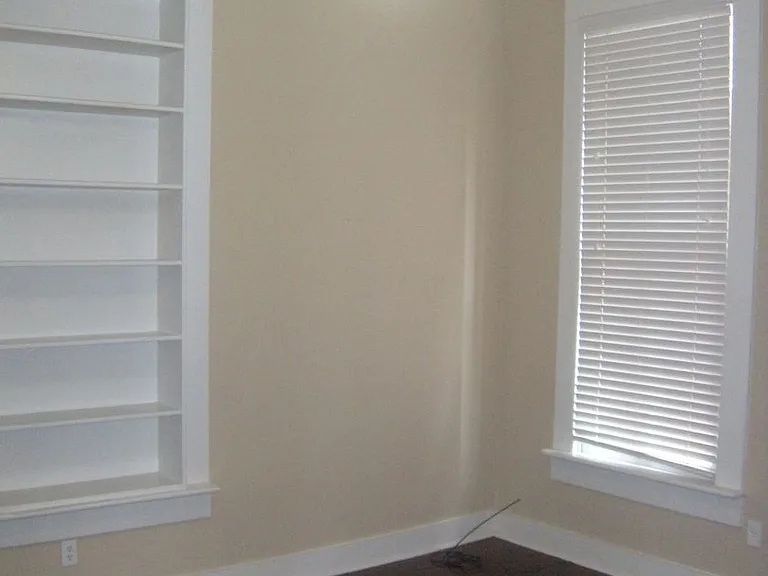 915 W 23rd St #C — Photo 14