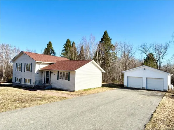 2 Sandpiper Ln, Derby, NB E1V 7S6