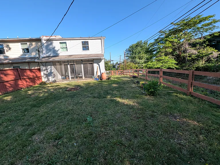 800 Ridge St — Photo 13