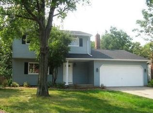 5368 Manning Cir, North Ridgeville, OH 44039
