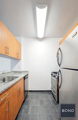 Rented by Bond New York | media 12