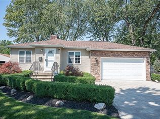 4690 Corduroy Rd, Mentor, OH 44060