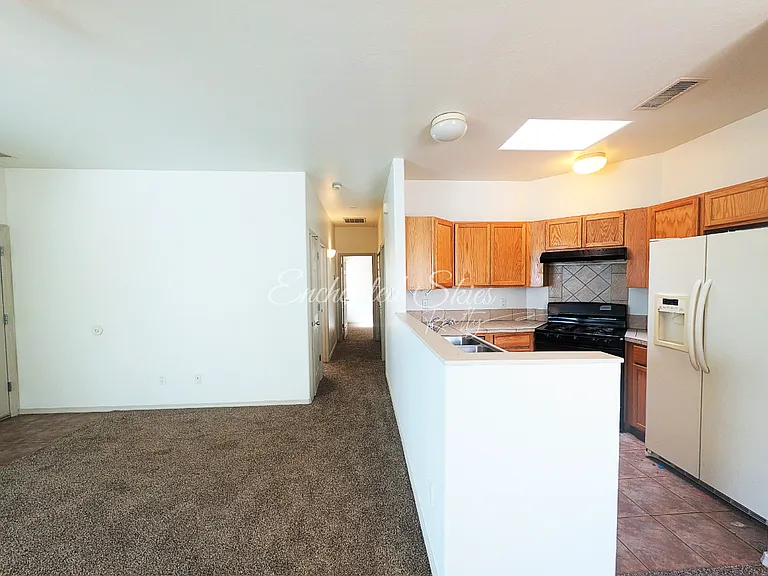3051 Southern Blvd SE #D — Photo 4