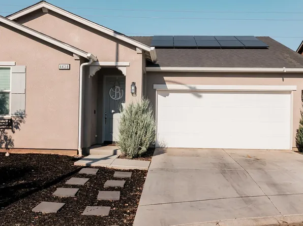 4438 N Sandrini Ave, Fresno, CA 93723