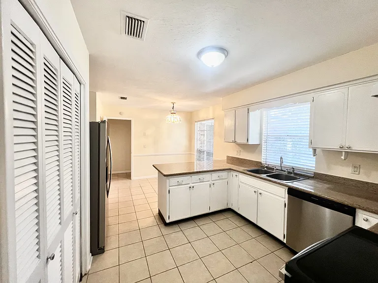 5391 Golf Course Dr — Photo 9