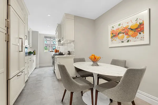 Sold by Corcoran | media 6