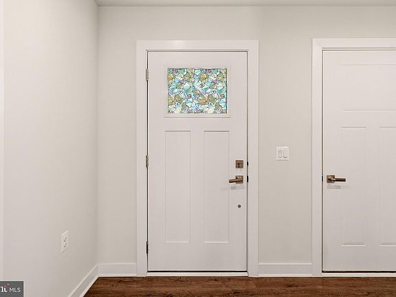 5th image of 124 Tackle Rd