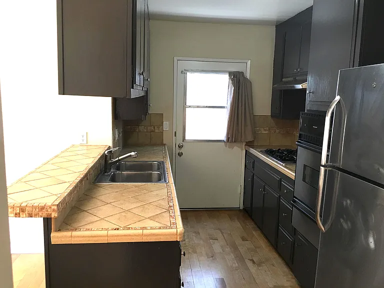 4518 Vista Del Monte Ave #PENTHOUSE — Photo 9