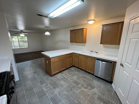 5th image of 541 N Murry St APT A