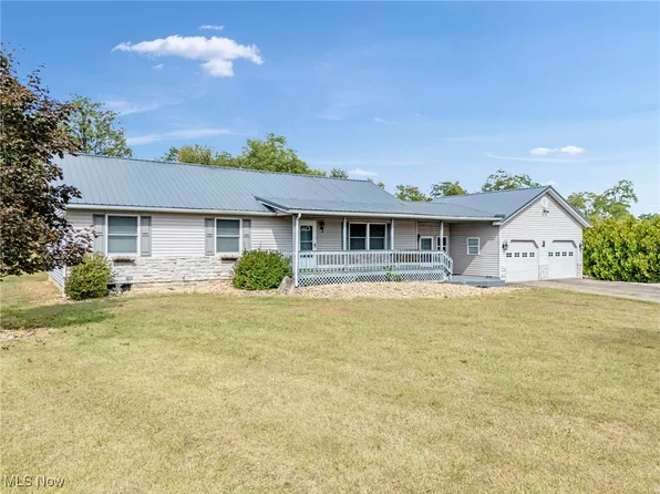 31 Apple Valley Blvd, Howard, OH 43028