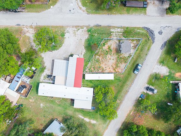 2nd image of 4991 Thunderbird Dr