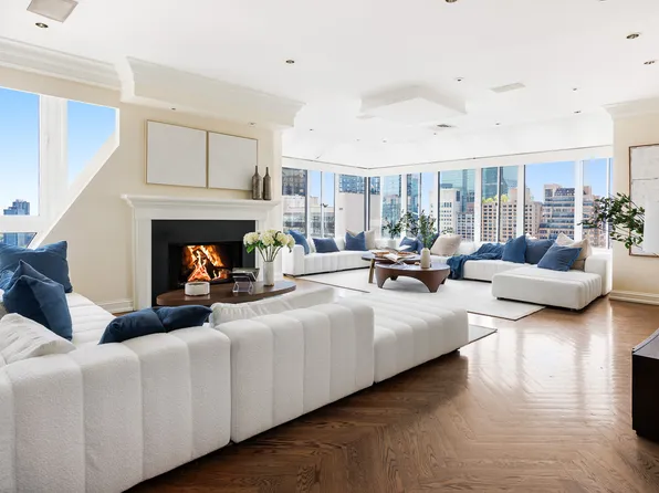 255 East 49th Street image 1 of 23