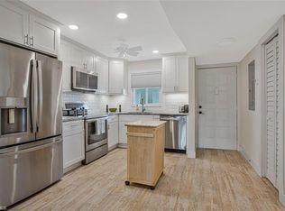 4298 27th Ct SW APT 101, Naples, FL 34116