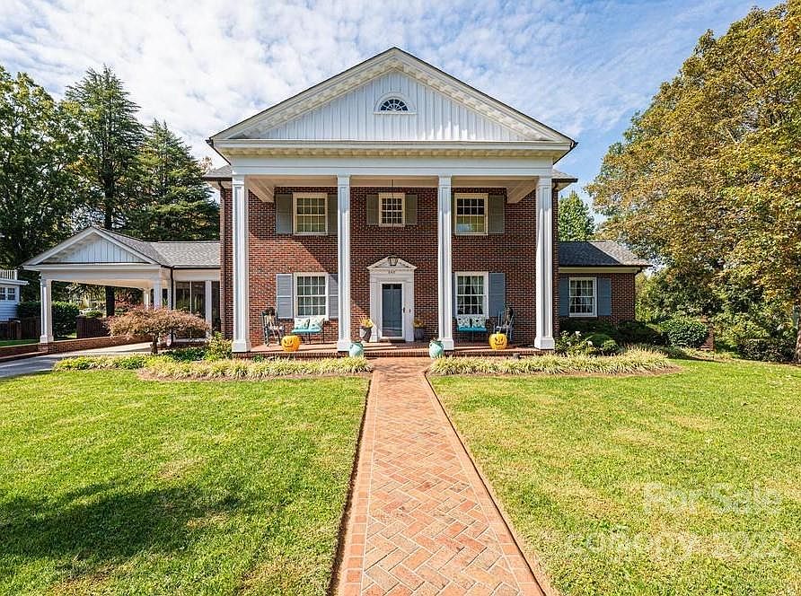 342 S College Ave, Newton, NC 28658 Zillow