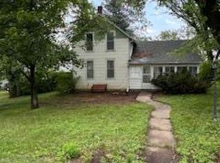 206 S Main St, Hooper, NE 68031