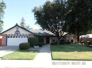 1006 E Cambridge Ave, Visalia, CA 93292