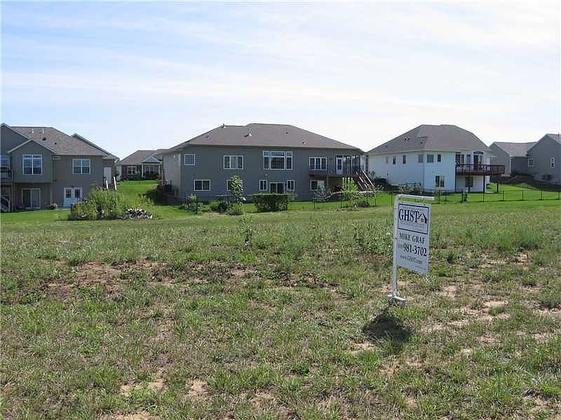 2nd image of 1495 Hunters Green Way