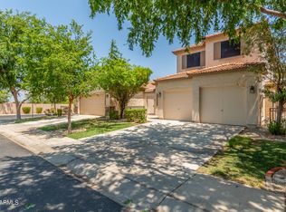 919 S Racine Ln, Gilbert, AZ 85296