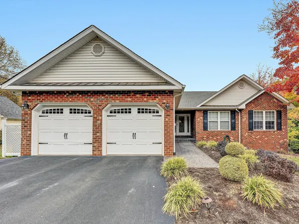 4828 Celtic Cir, Salem, VA 24153
