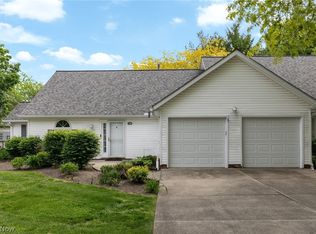 248 Harbor Ridge Ln, Painesville, OH 44077