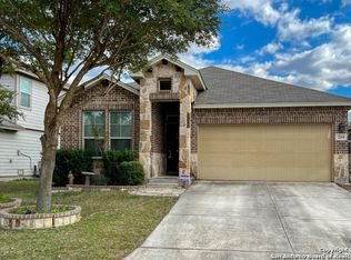 214 Reeves Gdn, San Antonio, TX 78253